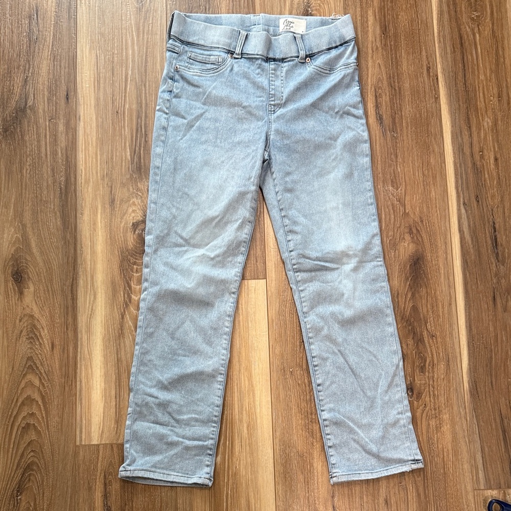 Cosmic Blue Love pull-on Capri Pant